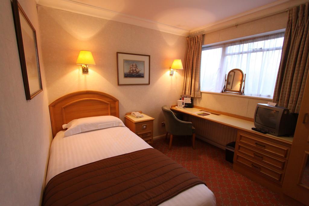 Swallow Churchgate Hotel Harlow Phòng bức ảnh
