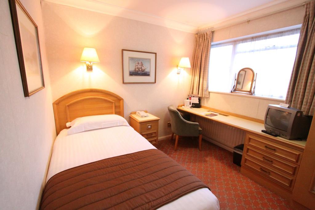 Swallow Churchgate Hotel Harlow Ngoại thất bức ảnh
